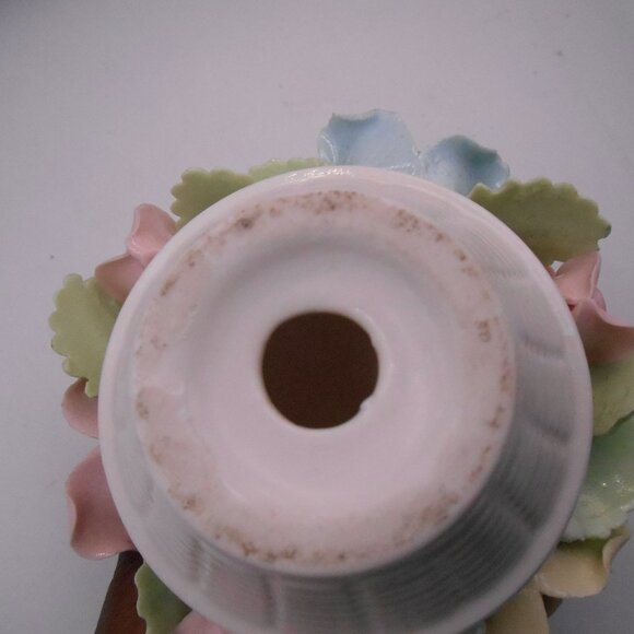 VINTAGE CAPODIMONTE STYLE FLORAL BOUQUET BASKET PASTEL FLOWERS DELICATE BUNDLE - Picture 11 of 11